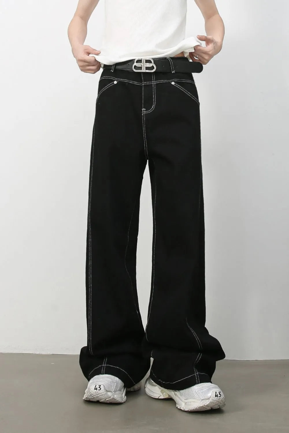 5e776906-d834-471a-b0f9-4ee2b1570038-Max