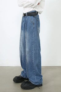 a52b25ba-1005-4831-b033-61e1335d0462-Max