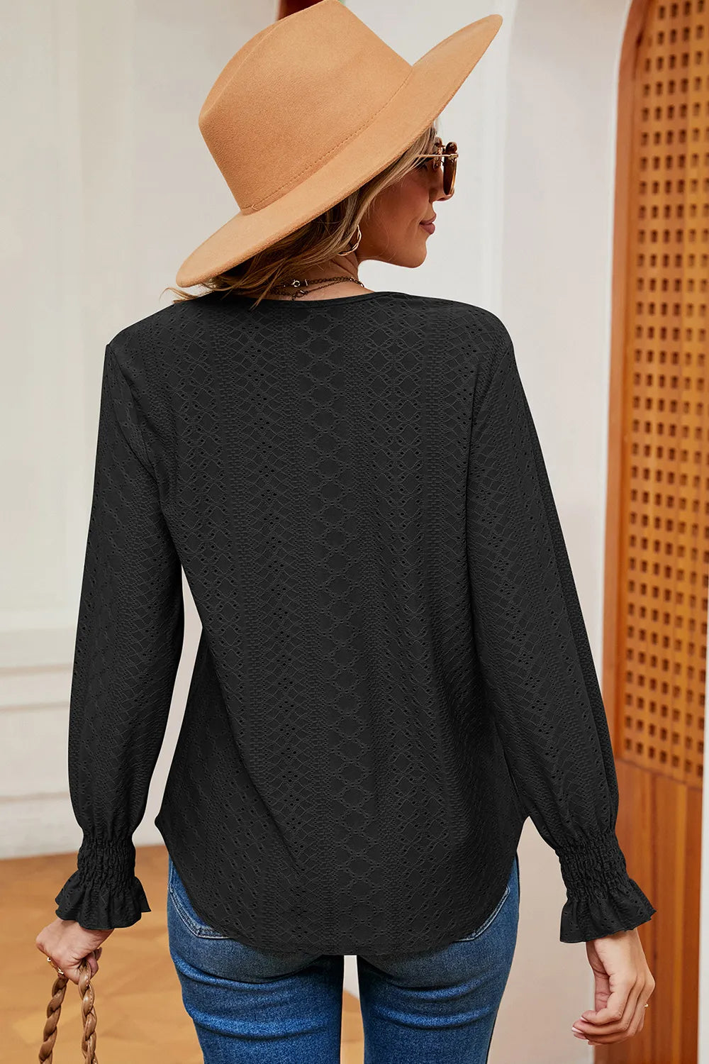 b631a6ba-b274-425f-bcd7-00628474b983-Max