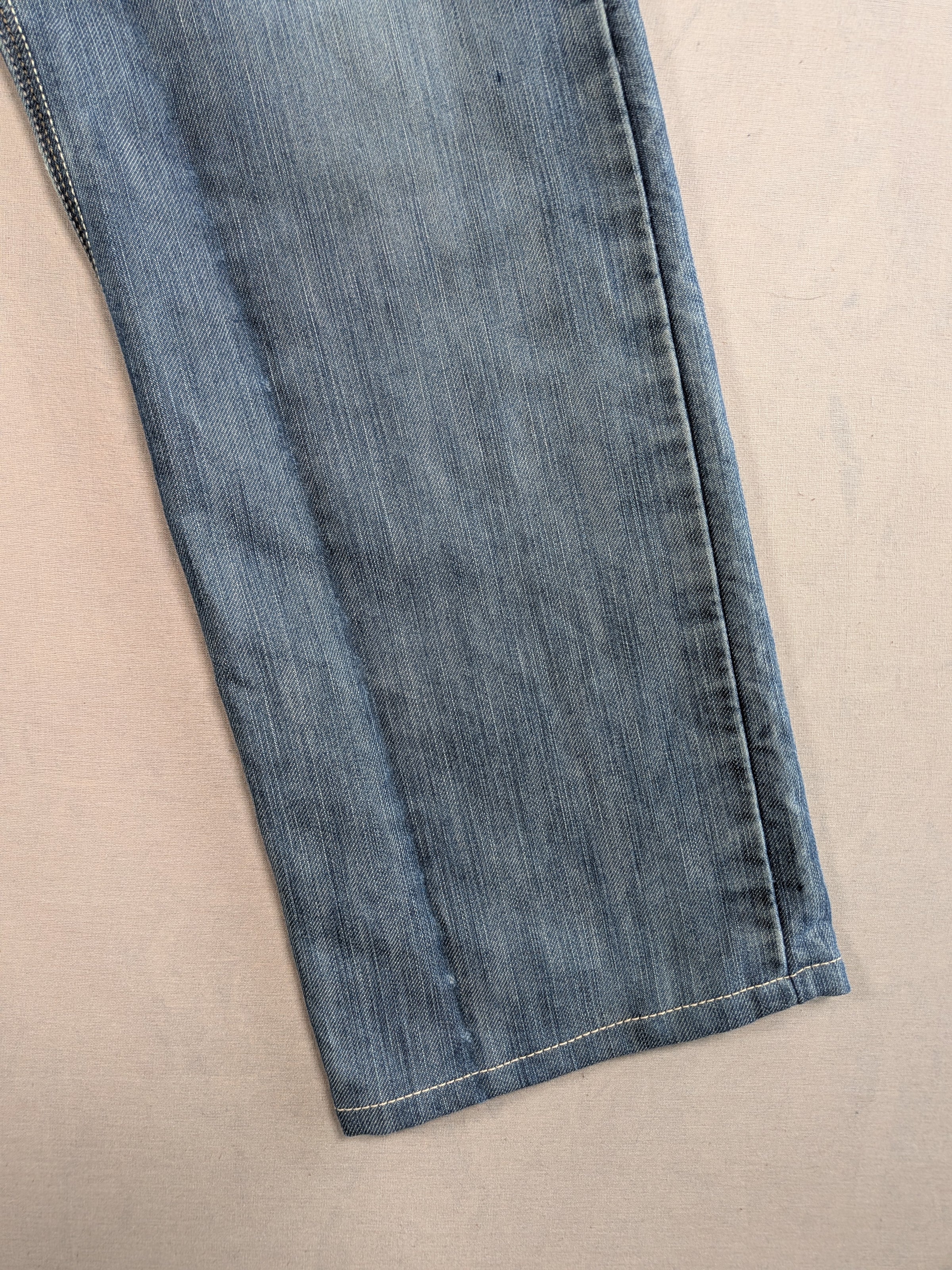 Vintage Levi's Jeans Mens Denim 514 Straight Fit Colour Blue Size W31 L30