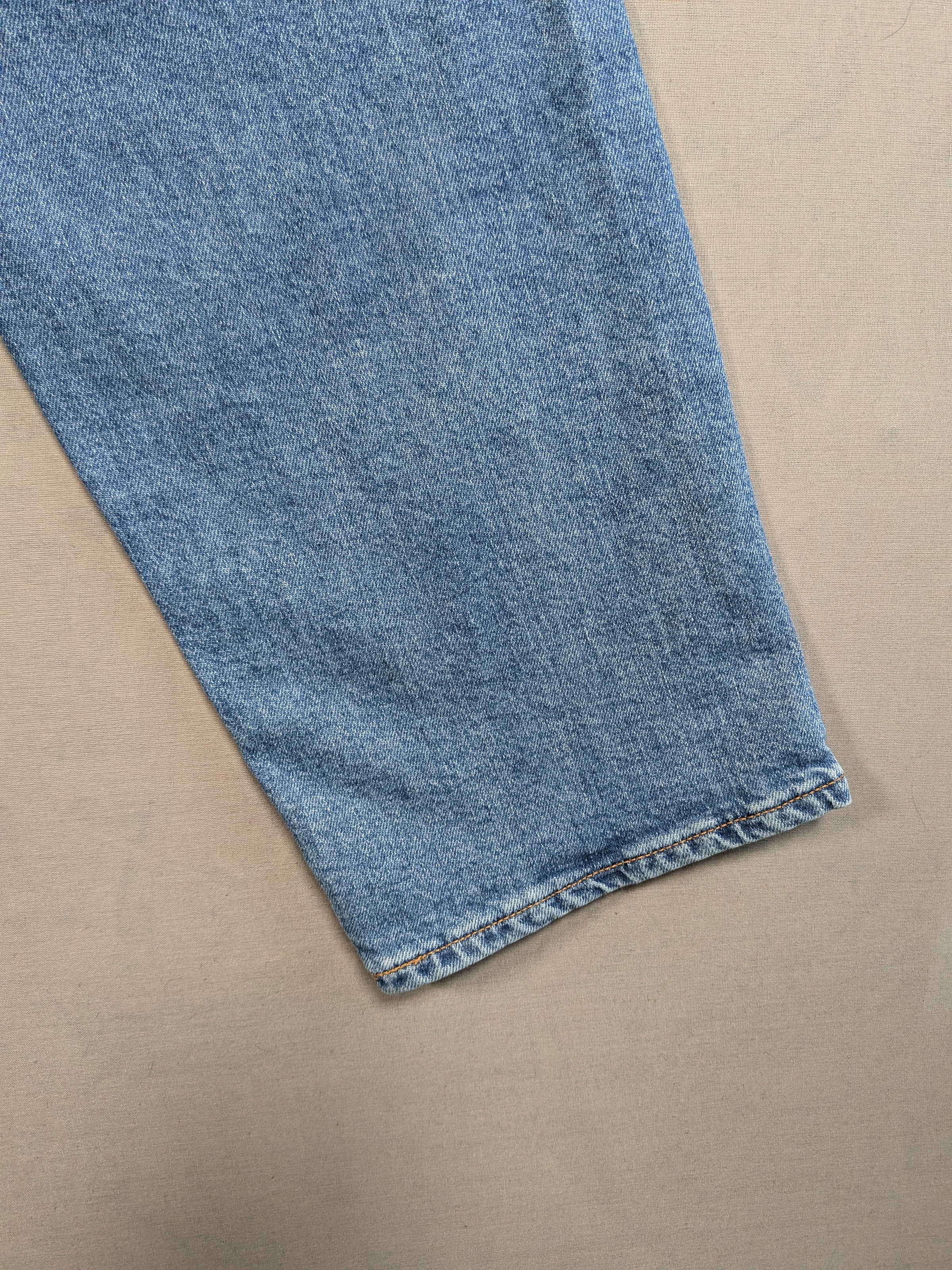 Levi's Jeans Mens Denim 502 Regular Taper Fit Colour Blue Size W34 L32