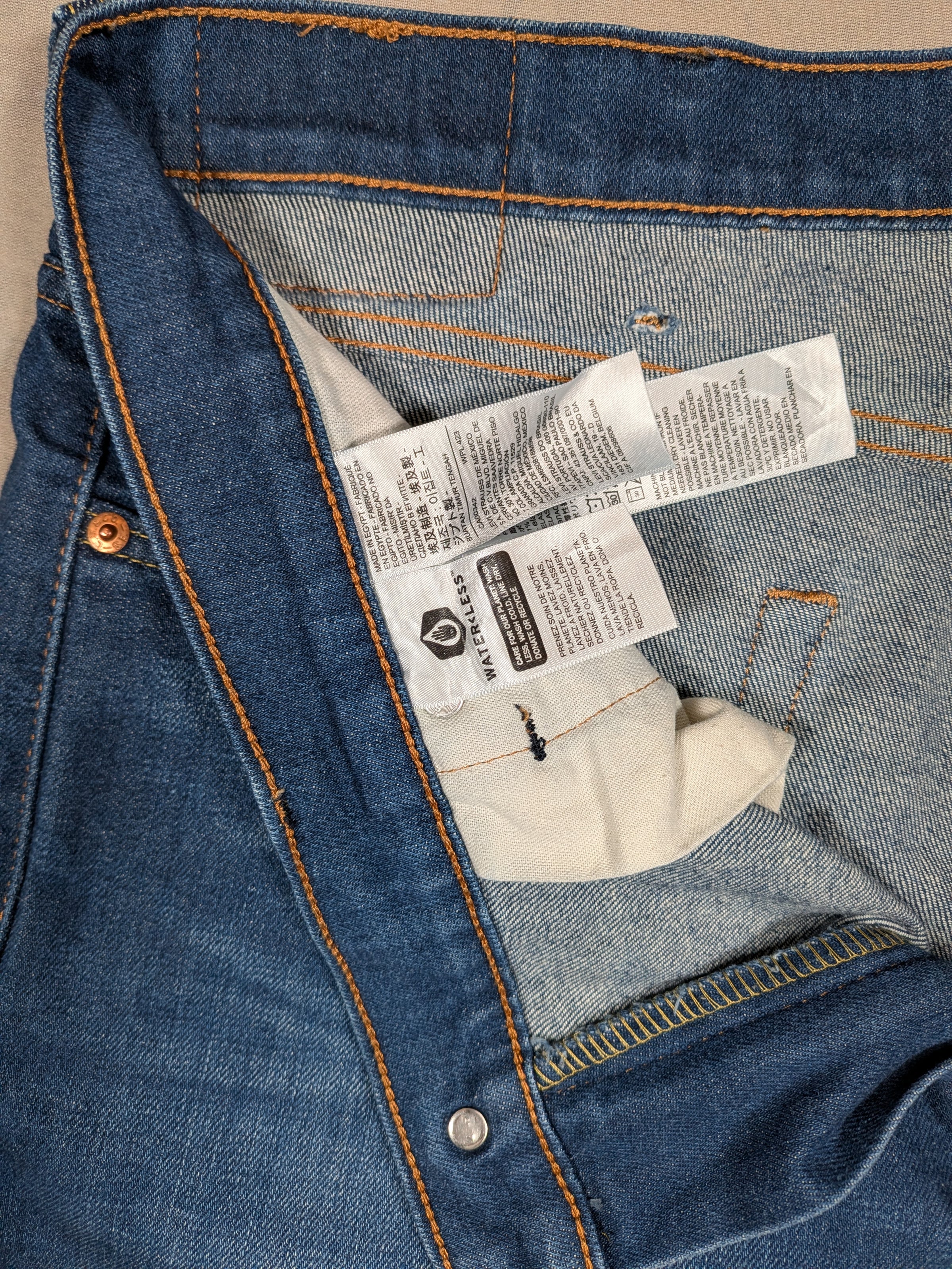 Levi's Jeans Mens Denim 514 Straight Fit Colour Blue Size W38 L30