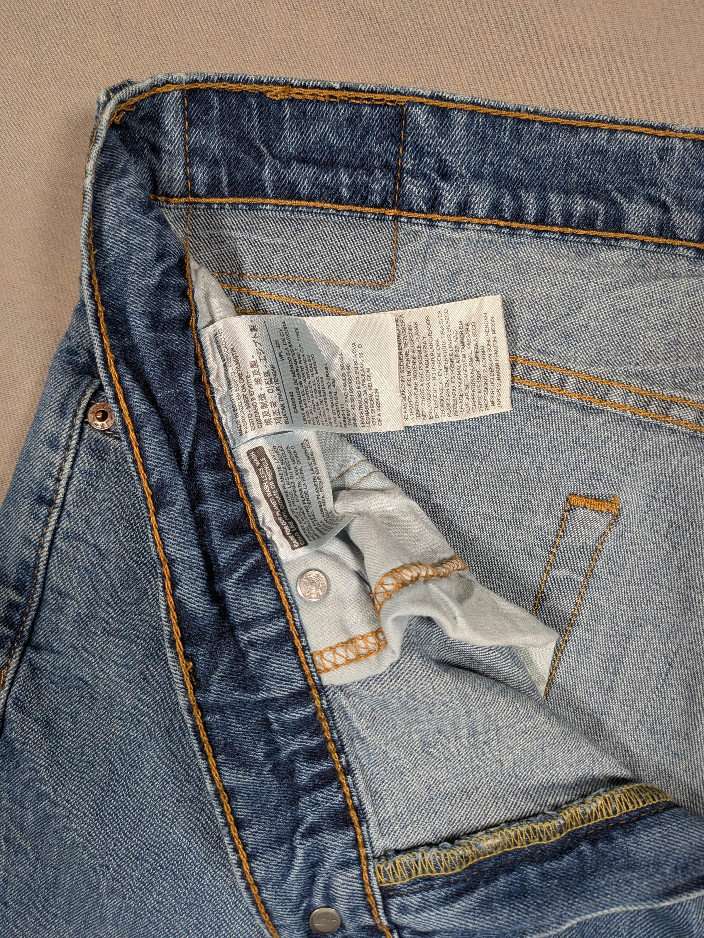 Levi's Jeans Mens Denim 541 Athletic Taper Fit Colour Blue Size W36 L29