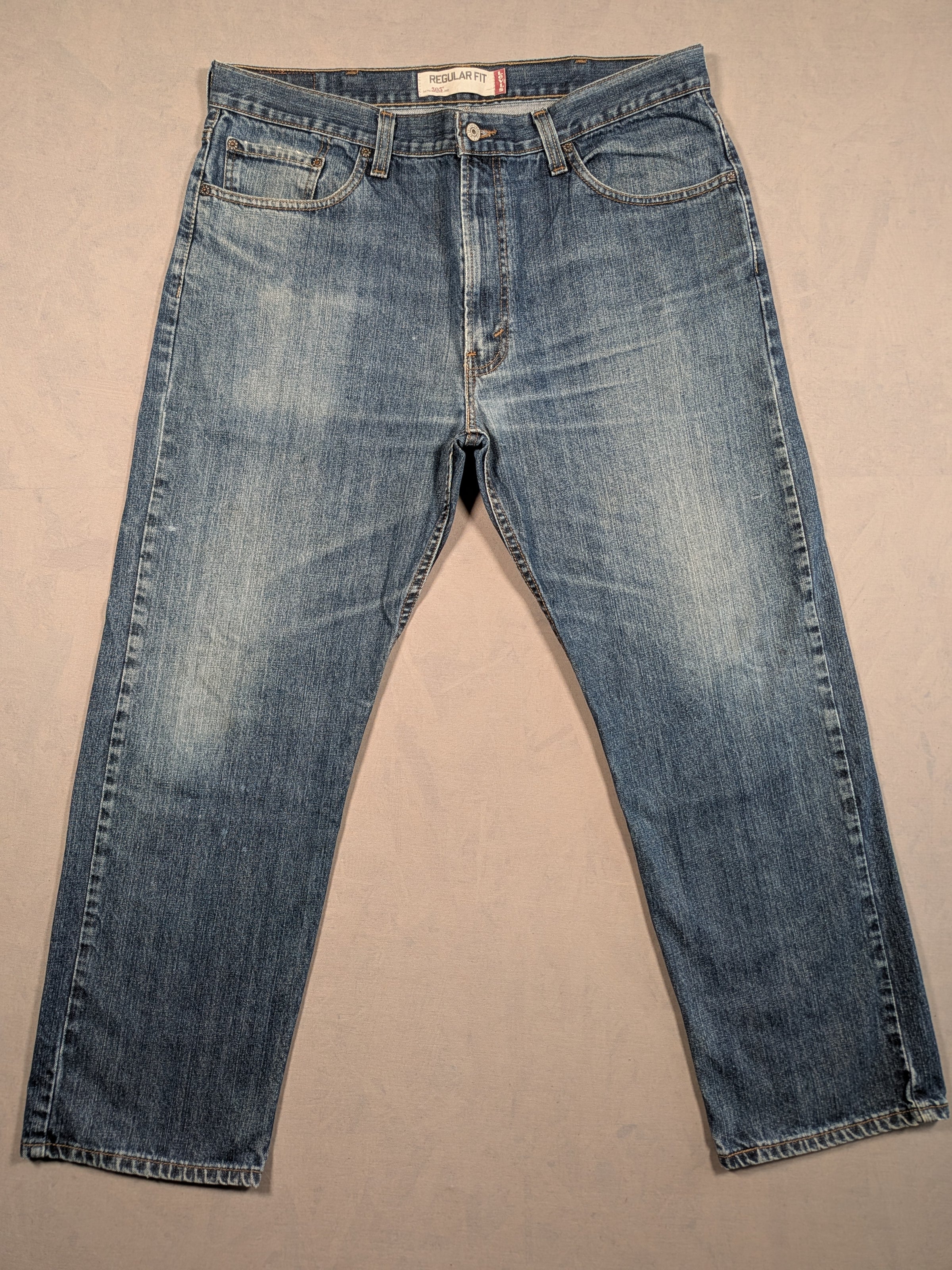 Levi's Jeans Mens Denim 505 Straight Fit Colour Blue Size W38 L30