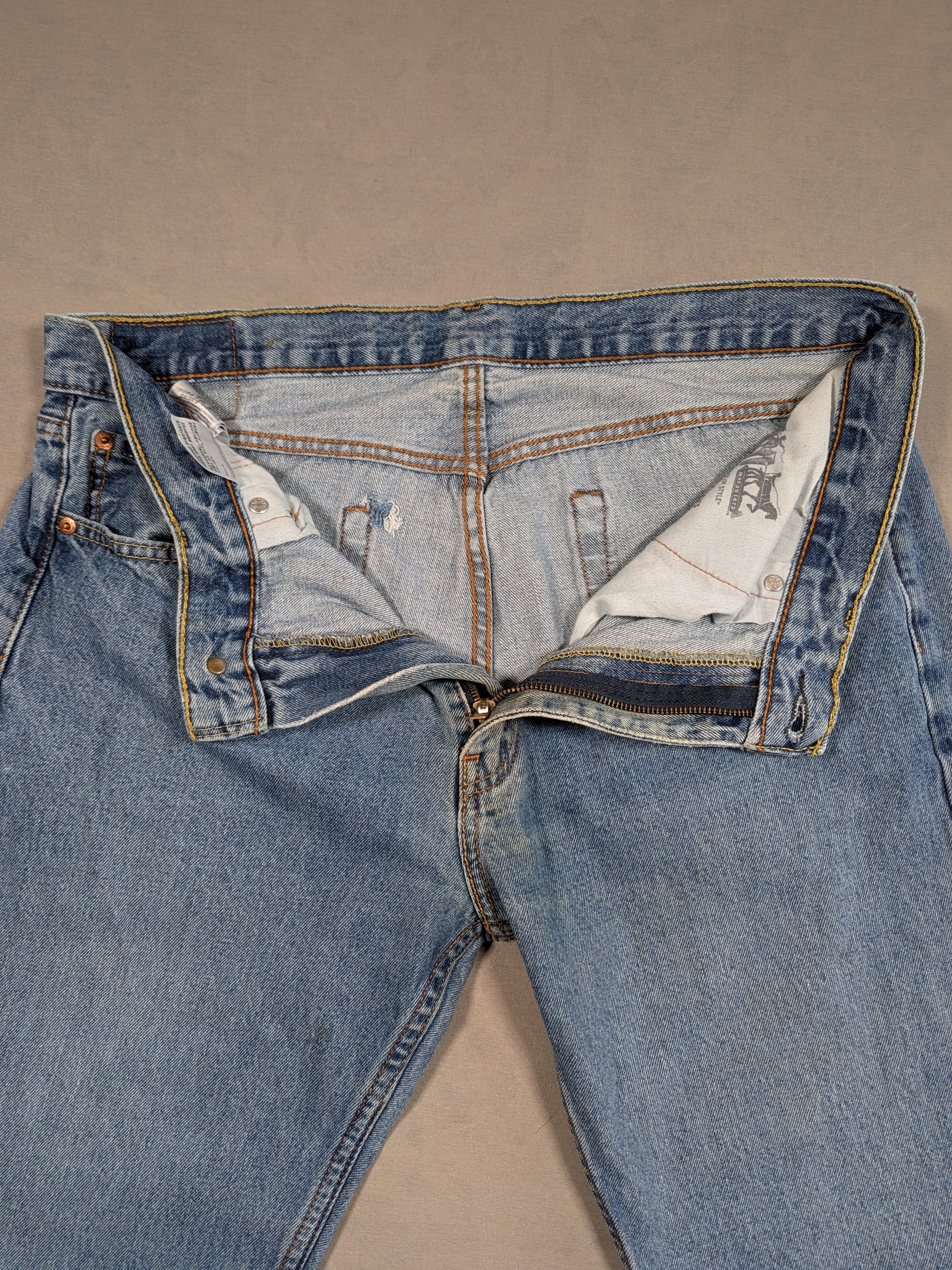 Levi's Jeans Mens Denim 505 Straight Fit Colour Blue Size W36 L32