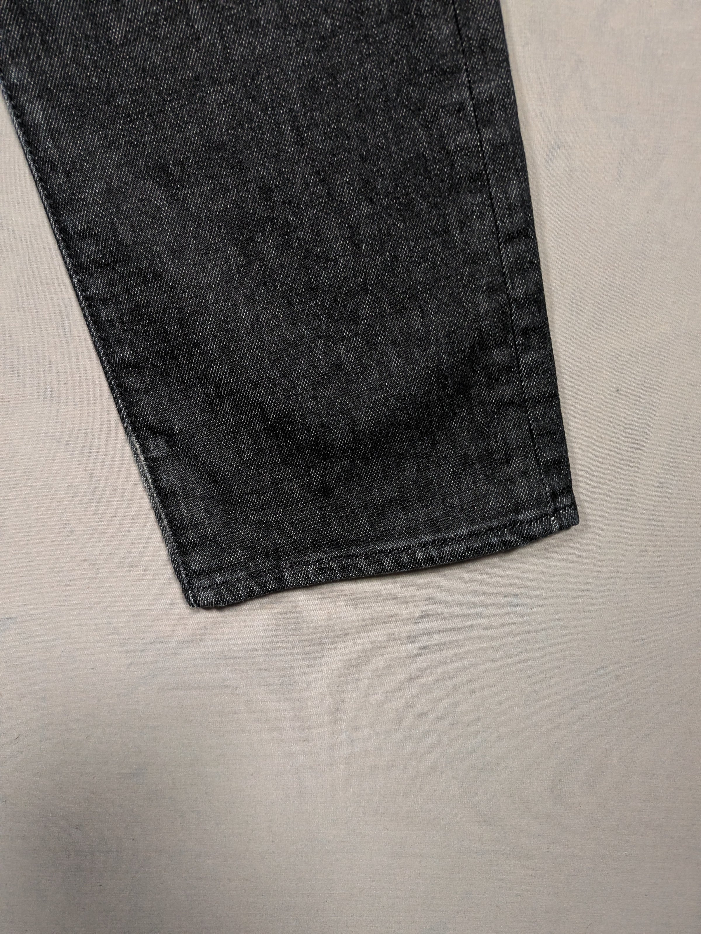 Levi's Jeans Mens Denim 501 Regular Fit Colour Black Size W30 L30