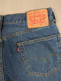 Levi's Jeans Mens Denim 505 Straight Fit Colour Blue Size W31 L30