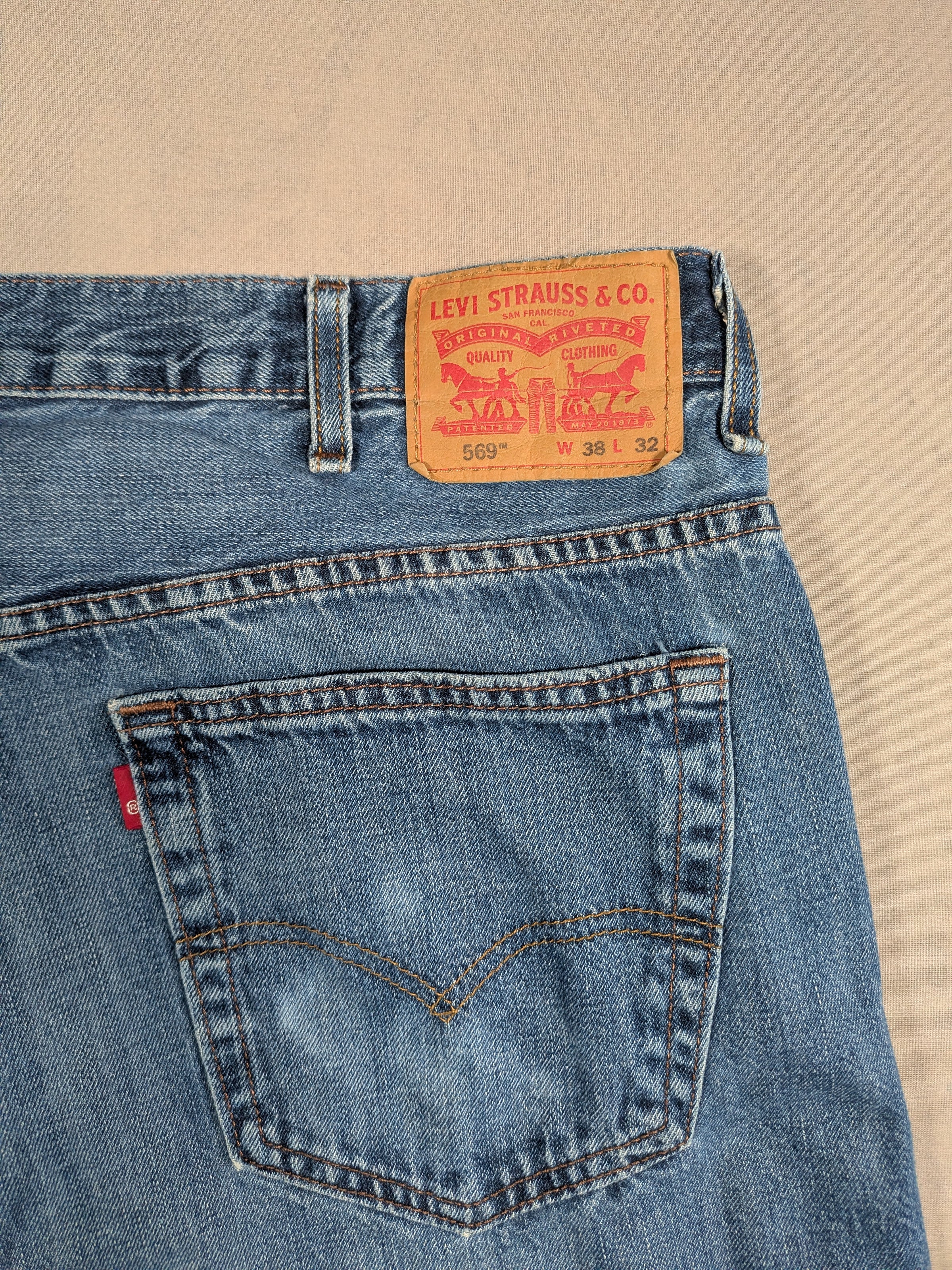 Levi's Jeans Mens Denim 569 Loose Straight Fit Colour Blue Size W38 L32