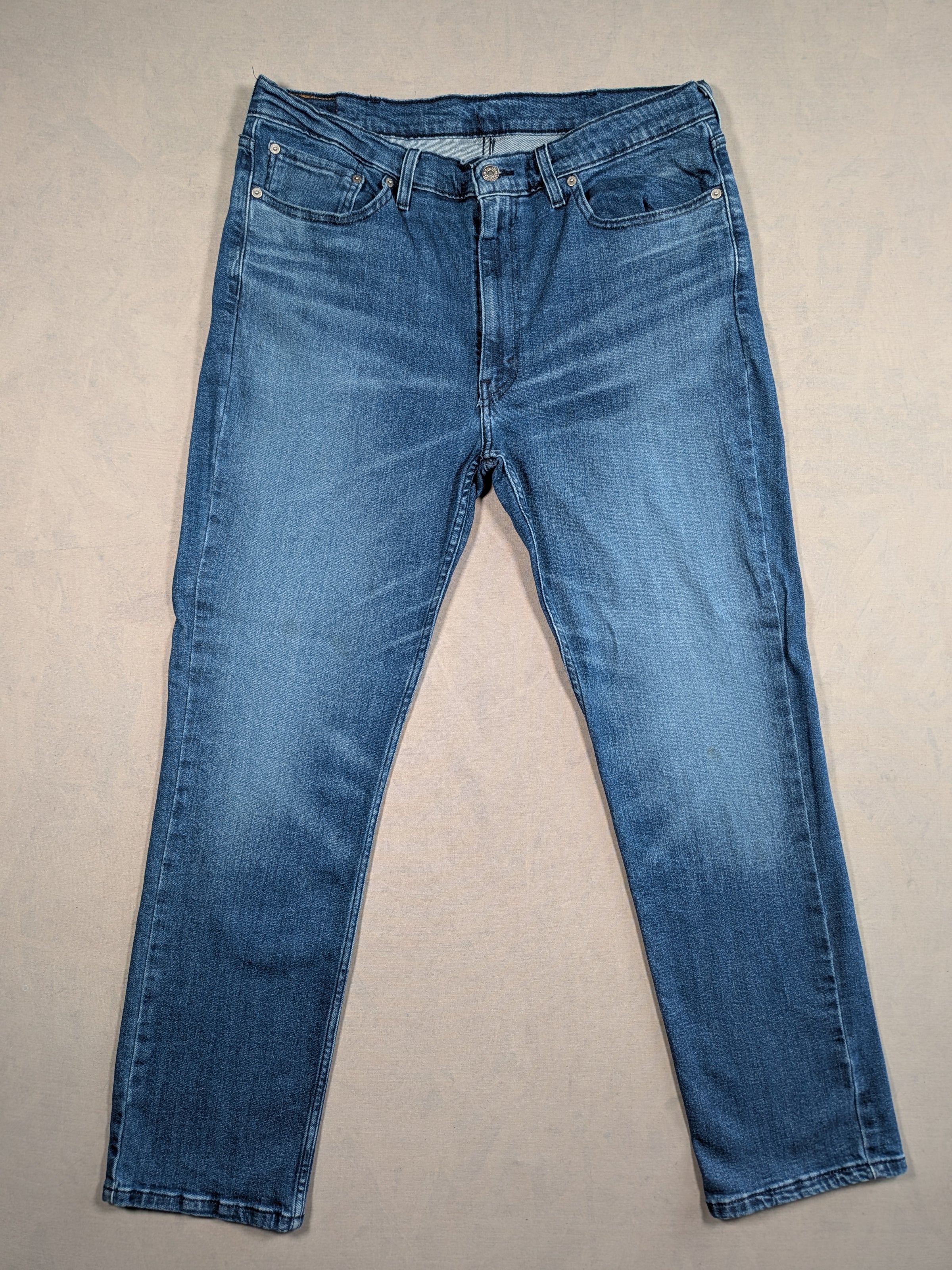 Levi's Jeans Mens Denim 514 Straight Fit Colour Blue Size W38 L32
