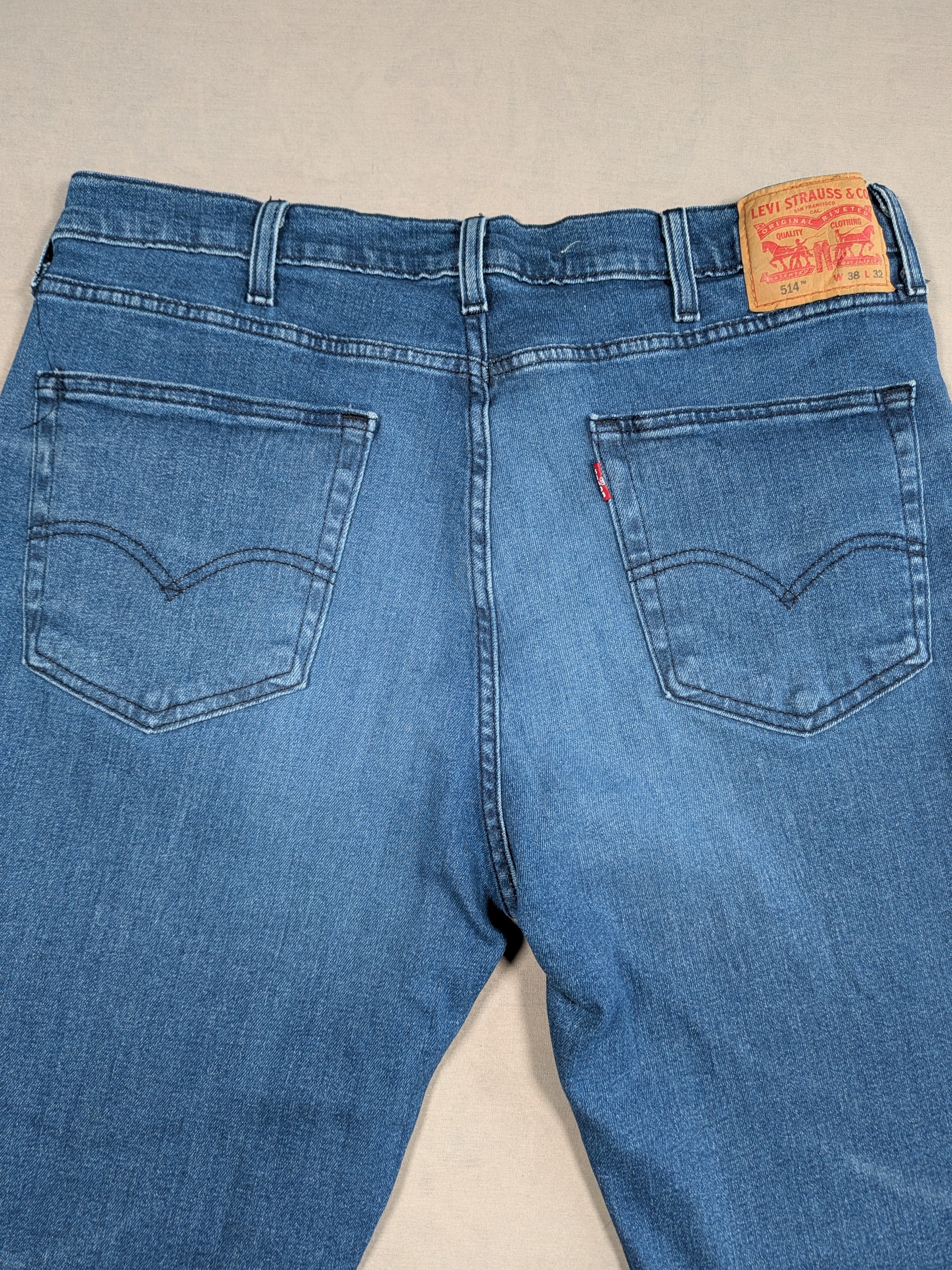 Levi's Jeans Mens Denim 514 Straight Fit Colour Blue Size W38 L32