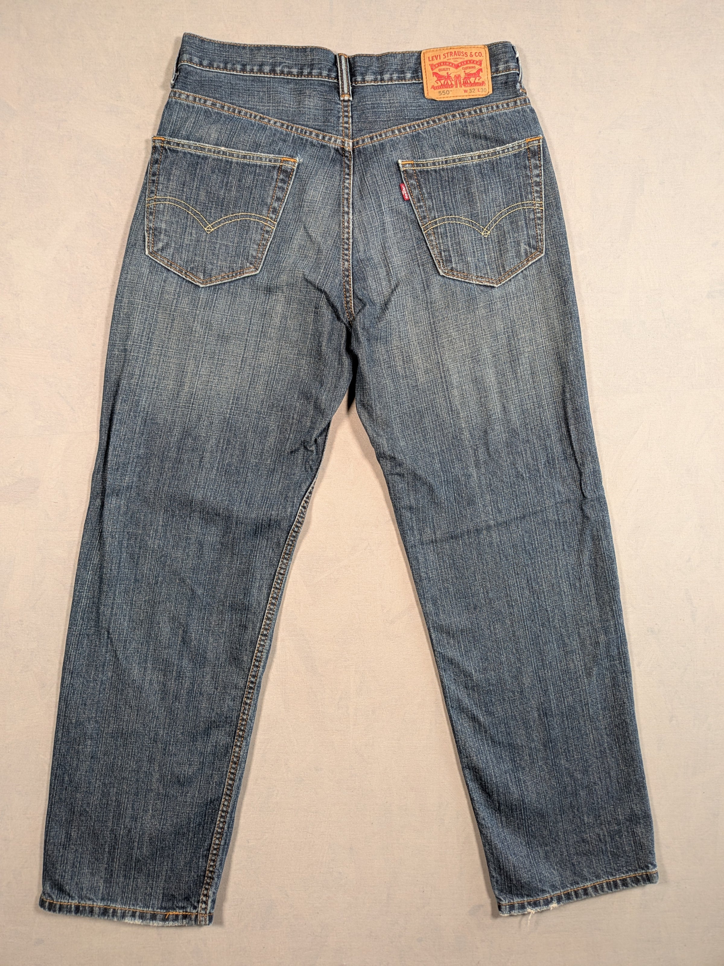 Levi's Jeans Mens Denim 550 Relaxed Fit Colour Blue Size W32 L30