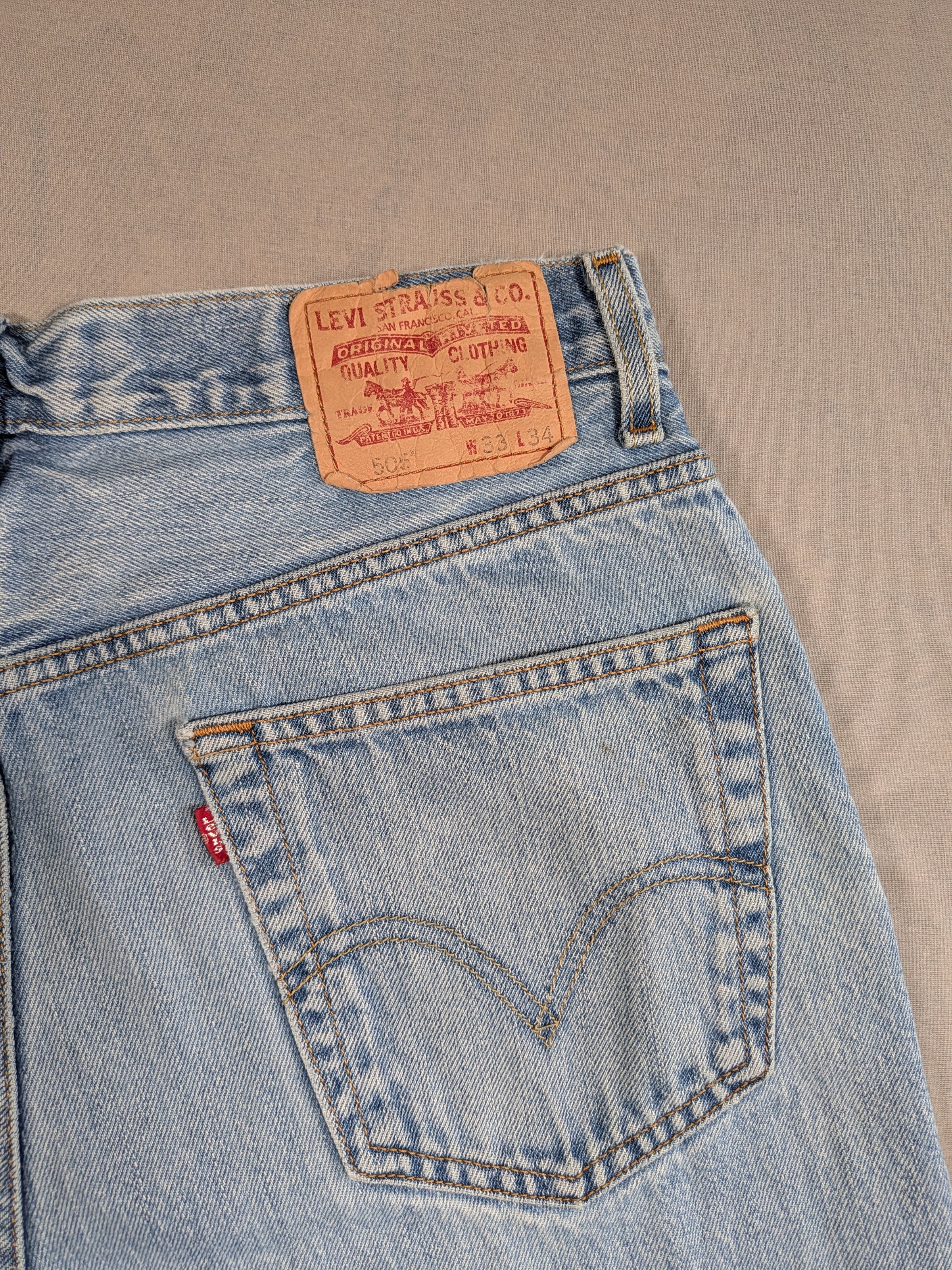 Levi's Jeans Mens Denim 505 Straight Fit Colour Blue Size W33 L34