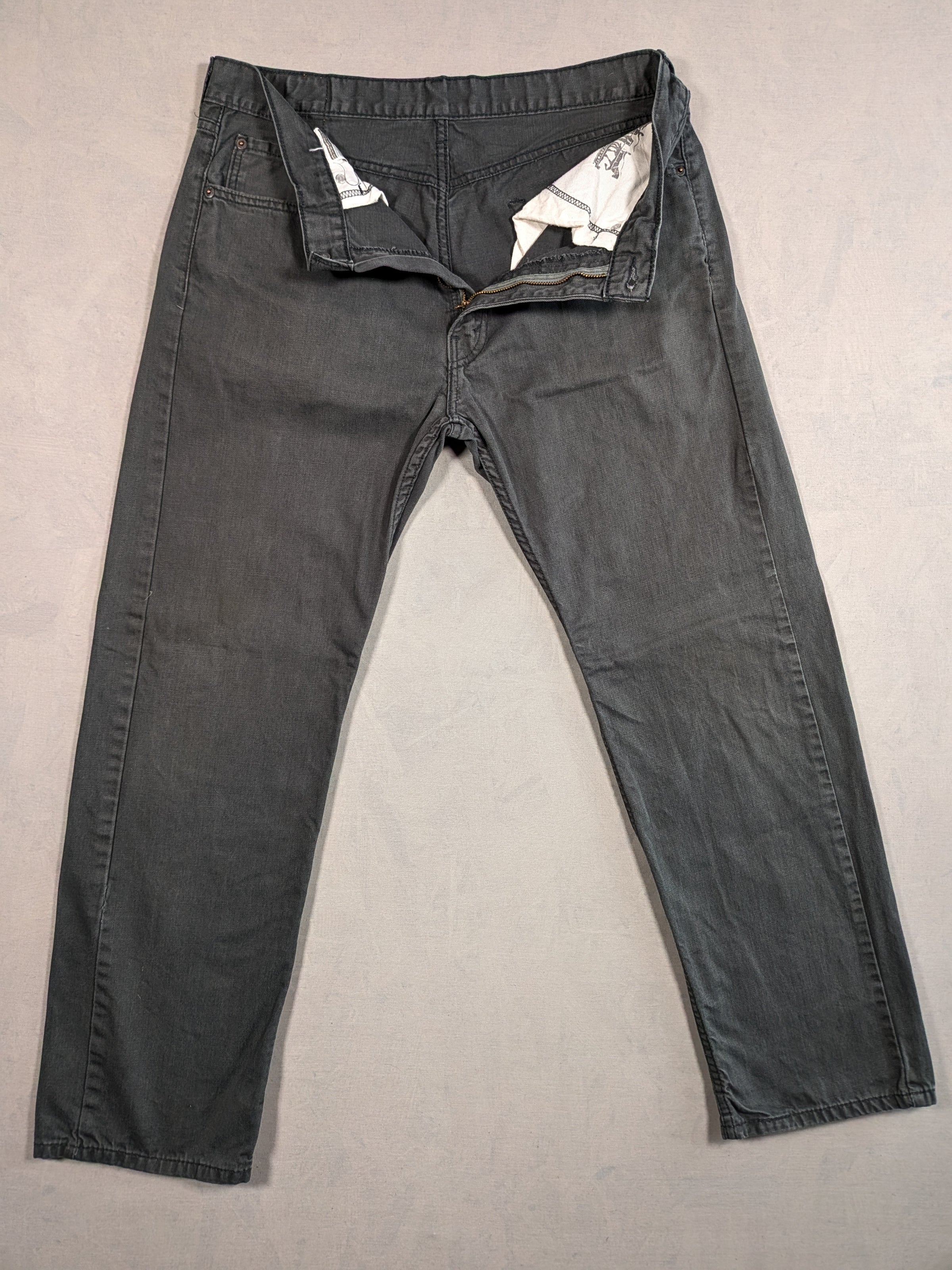 Levi's Jeans Mens Denim 505 Straight Fit Colour Grey Size W34 L30