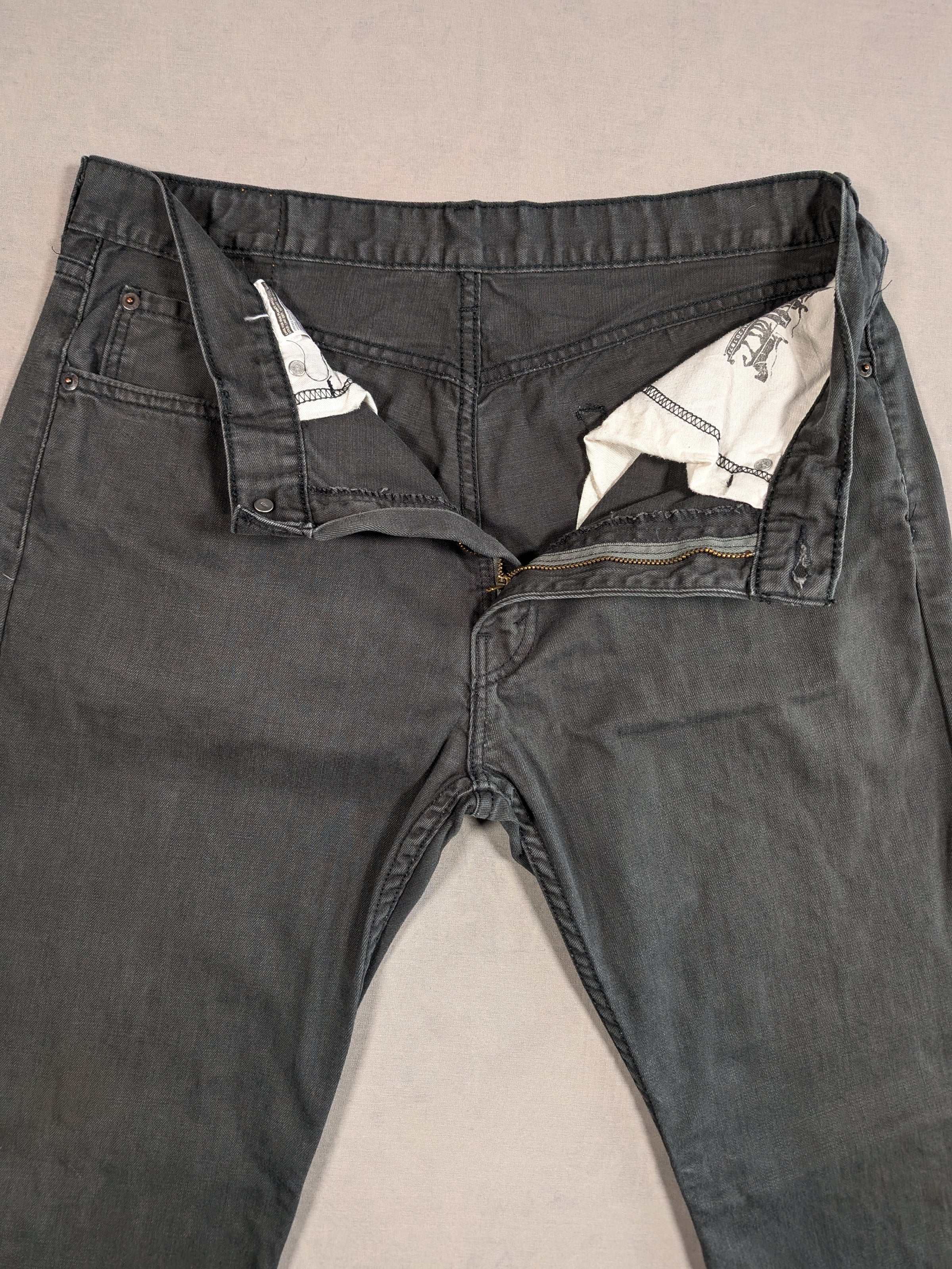 Levi's Jeans Mens Denim 505 Straight Fit Colour Grey Size W34 L30