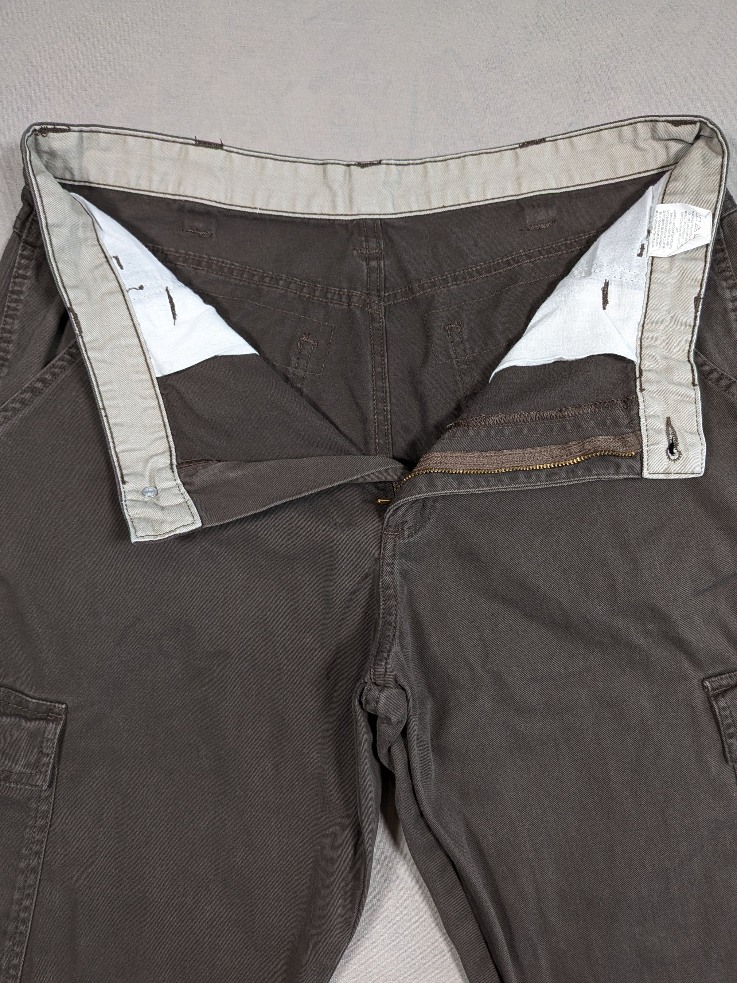 Wrangler Cargo Jeans Mens Regular Fit Colour Grey Size W34 L30